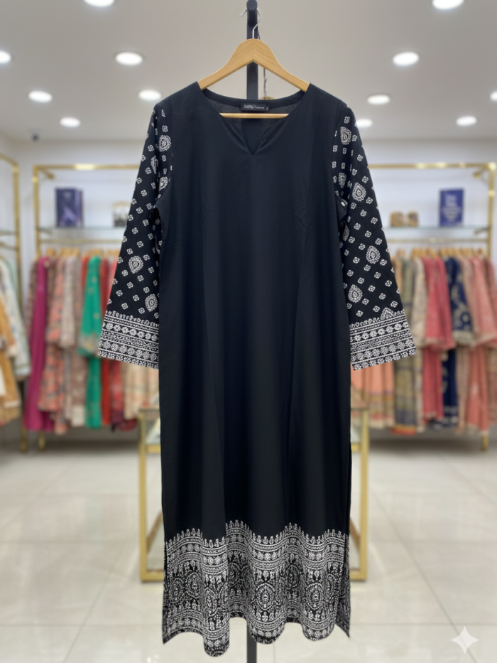 Midnight Contrast – Noir Patterned Sleeve Kurti